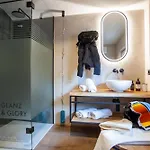 Glanz & Glory 3*