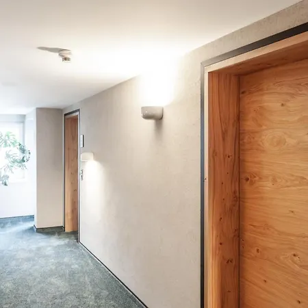 Glanz & Glory Ζόλντεν