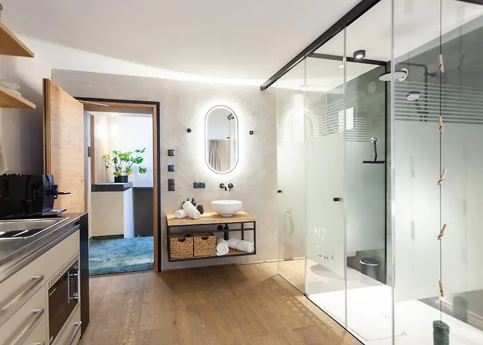 Glanz & Glory Affittacamere 3*