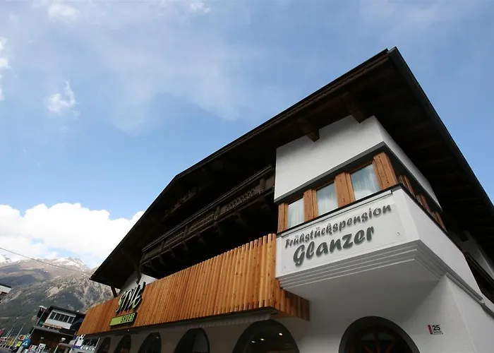 Glanz & Glory Affittacamere 3*