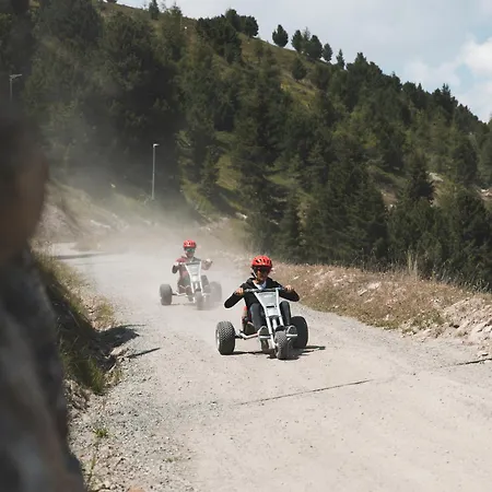 Гостевой дом Glanz & Glory 3*